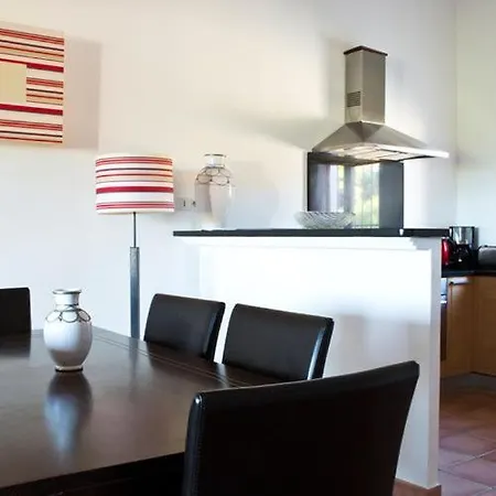 Lagrange - Bastide פארק נופש *