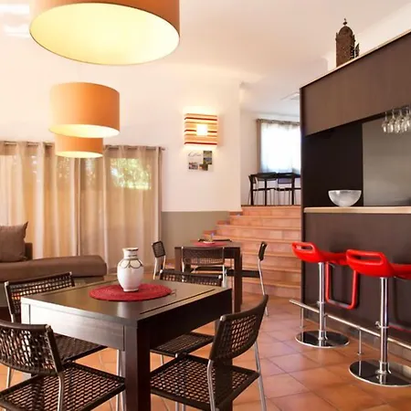 פארק נופש Lagrange - Bastide *