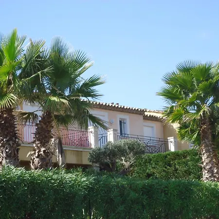 Lagrange - Bastide פארק נופש *